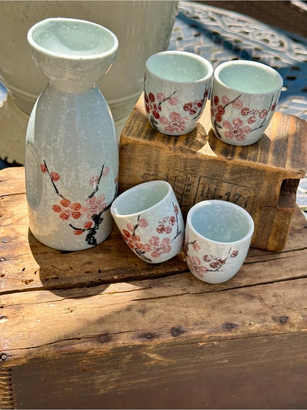 Japanese Style Ceramic Sake Set Tokkuri & 4 Cups Plum Blossom Decor NWOT